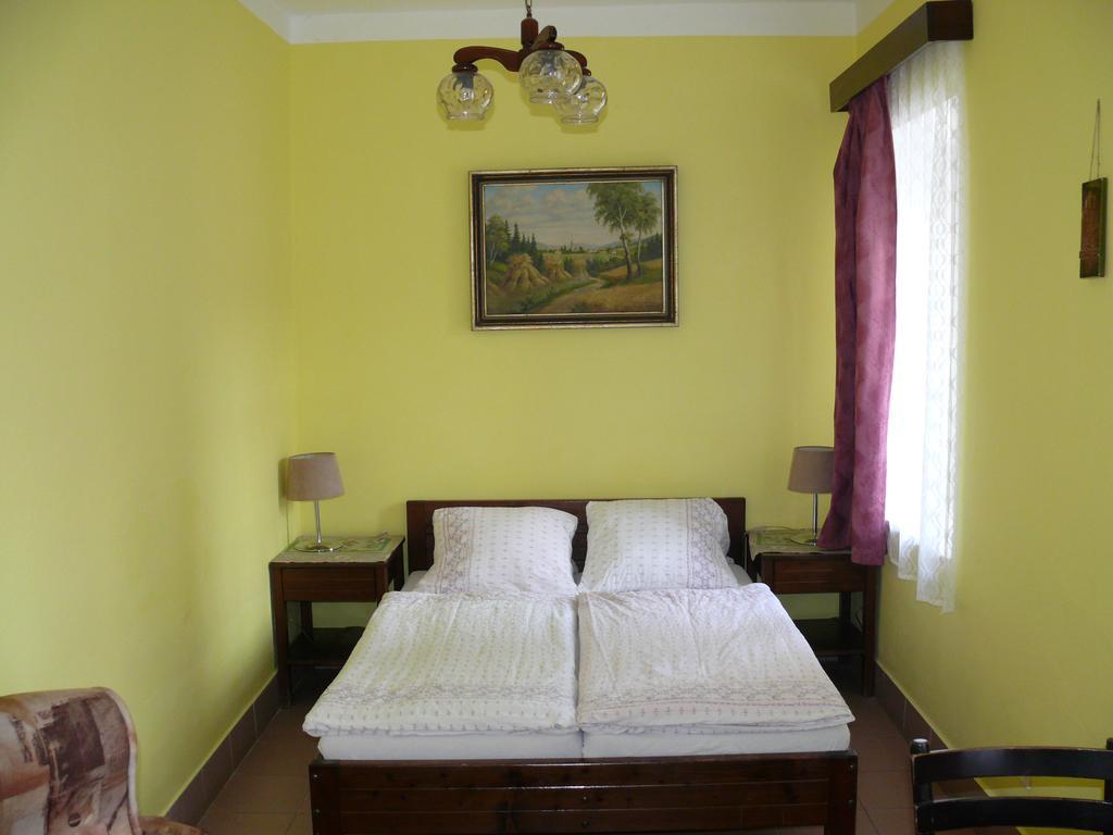 Hotel Pension A Restaurace Rudolec Český Rudolec Exteriér fotografie
